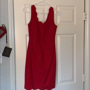 SHORT RED SCALLOPED DRESS